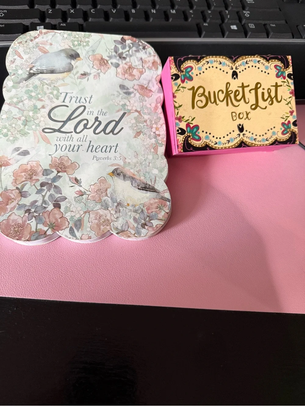 Inspirational Floral 'Trust in the Lord' notebook & Bucket list box
